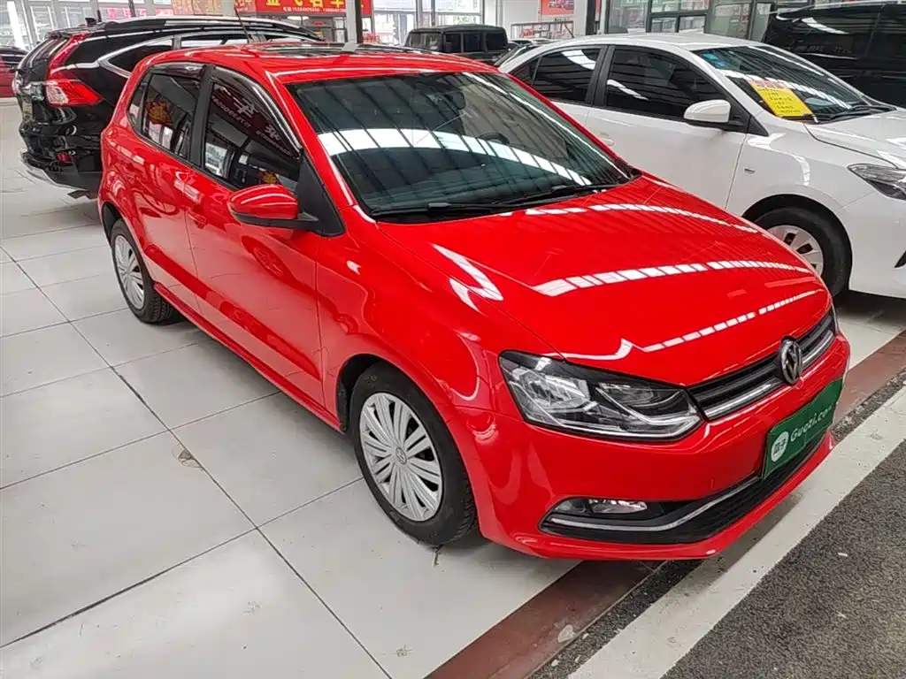 Volkswagen Polo 2016 1.6L Automatic Comfort фото 4