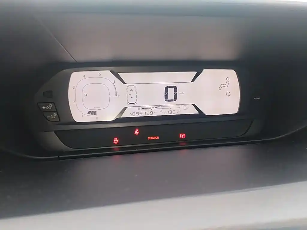 Фото 12 - Citroën C4 Picasso