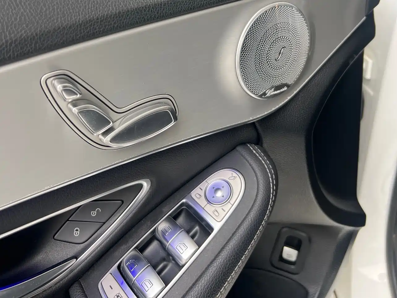 Mercedes-Benz C-Class 2021 C 260 Starry Exclusive Edition фото 16