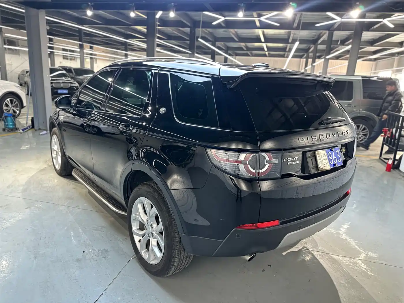 Land Rover Discovery Sport 2016 2.0T HSE фото 12