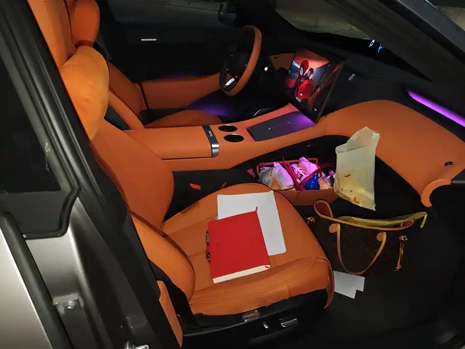 XIAOMI CAR XIAOMI YU7