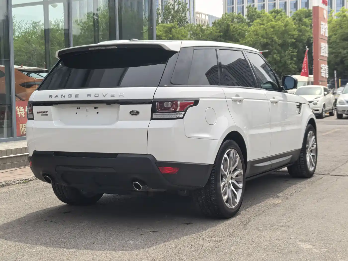 Land Rover Range Rover Sport 2014 3.0 SC V6 HSE DYNAMIC фото 5