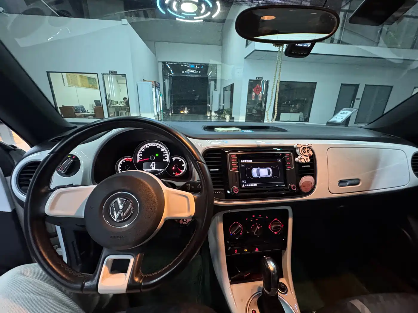 Volkswagen Beetle 2020 2018 180TSI Trend Joy Edition