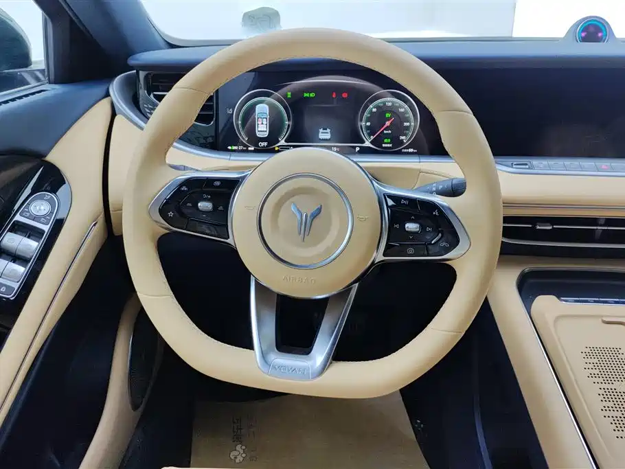 Voyah Auto VOYAH FREE 2024 Ultra Long Range Intelligent Driving Edition фото 15
