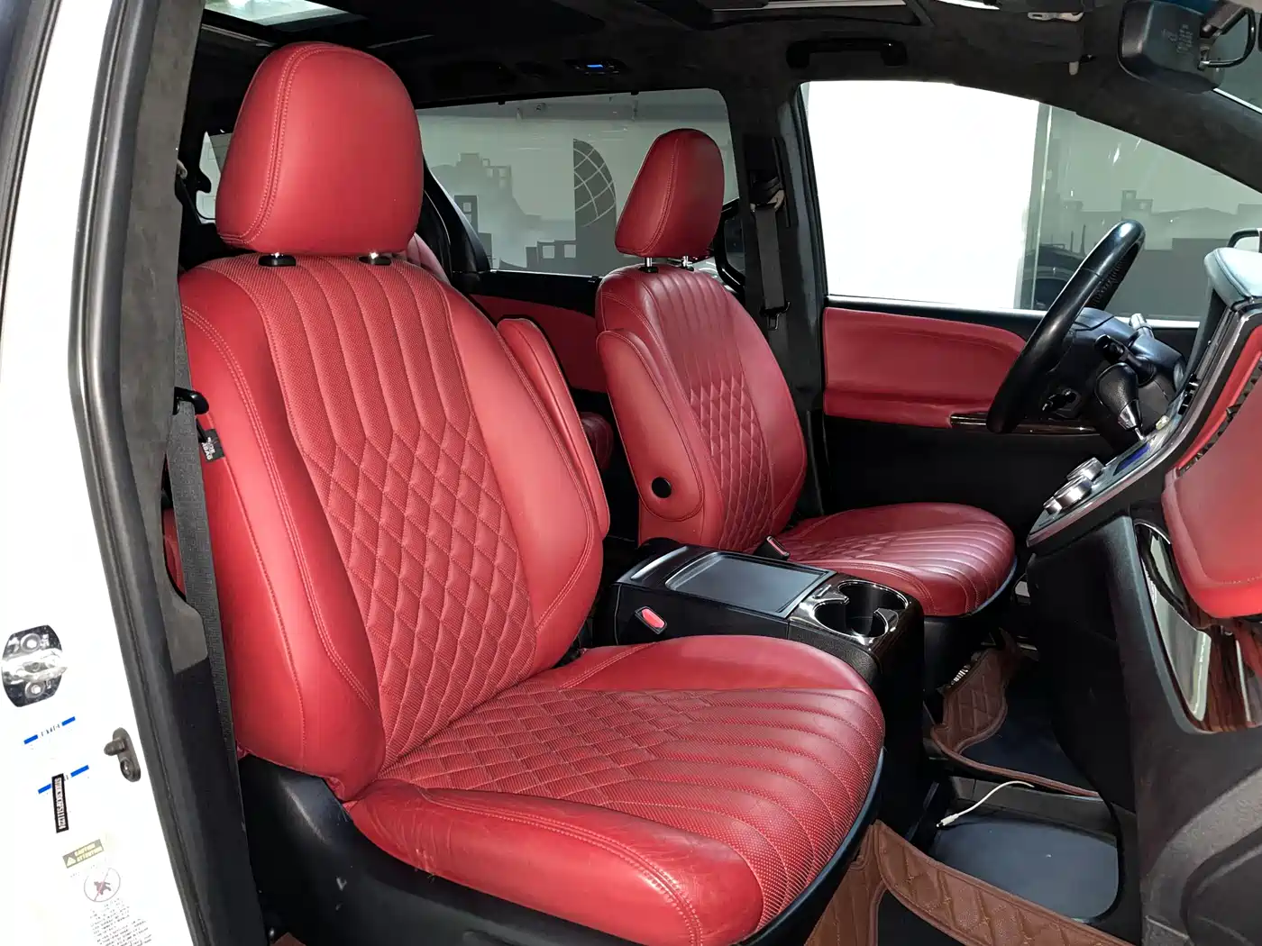 Toyota Sienna 2015 3.5L 4WD L фото 16