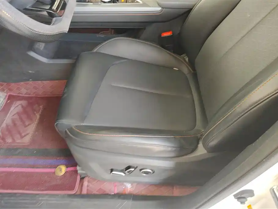 CHANGAN CHANGAN AUCHAN Z6 NEW ENERGY