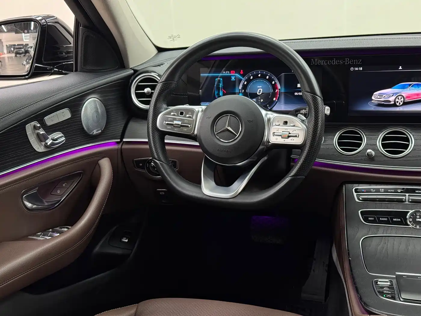 Mercedes-Benz E-Class 2020 E 300 L Sport Luxury Model фото 19