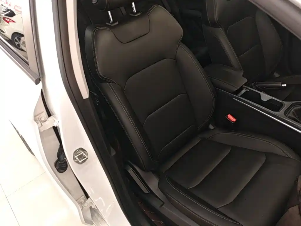 Photo 25 - Geely Emgrand