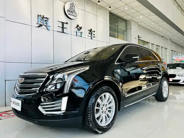 CADILLAC XT5