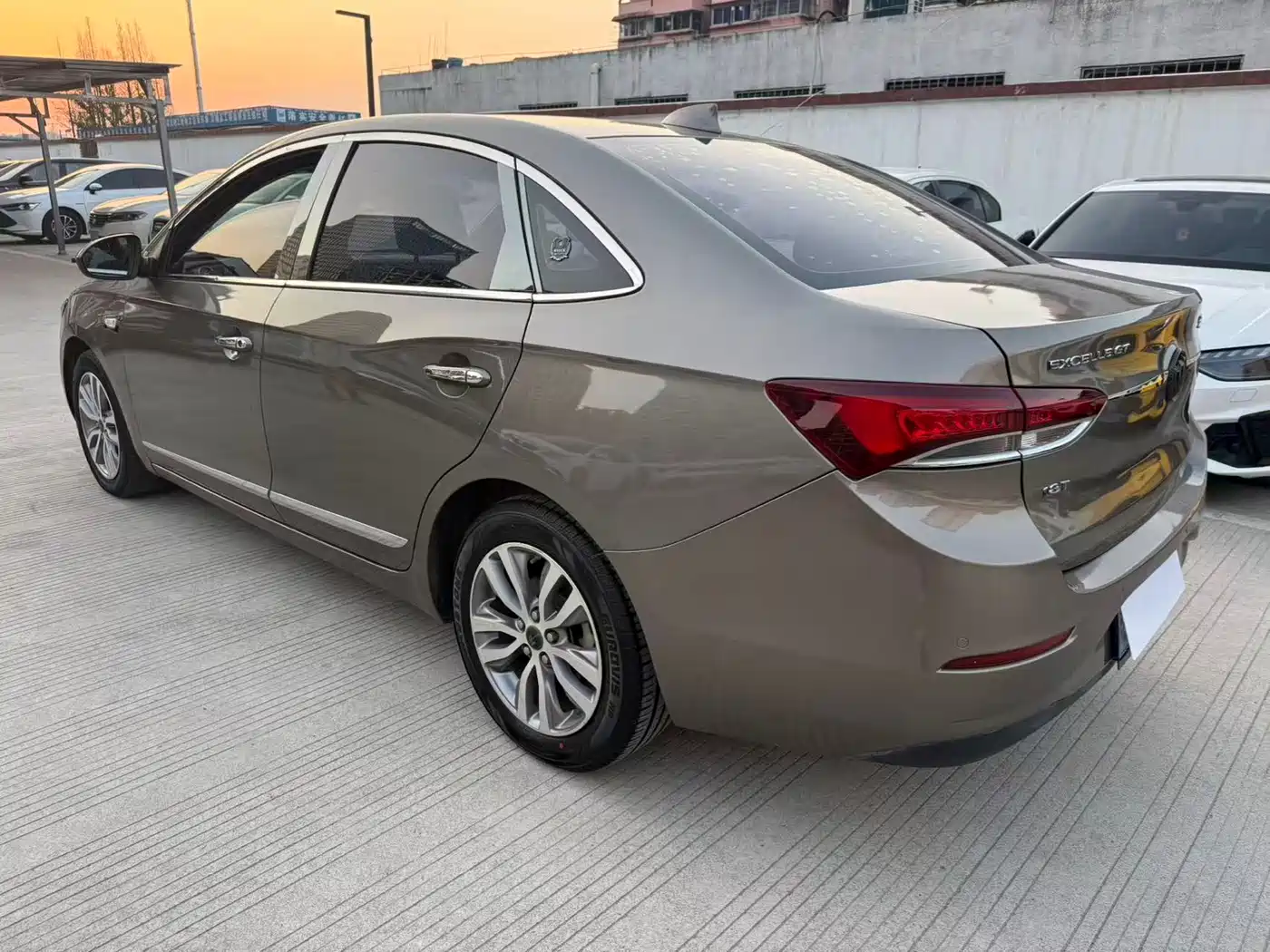 Buick Excelle 2019 18T Auto Connected Elite China VI фото 12