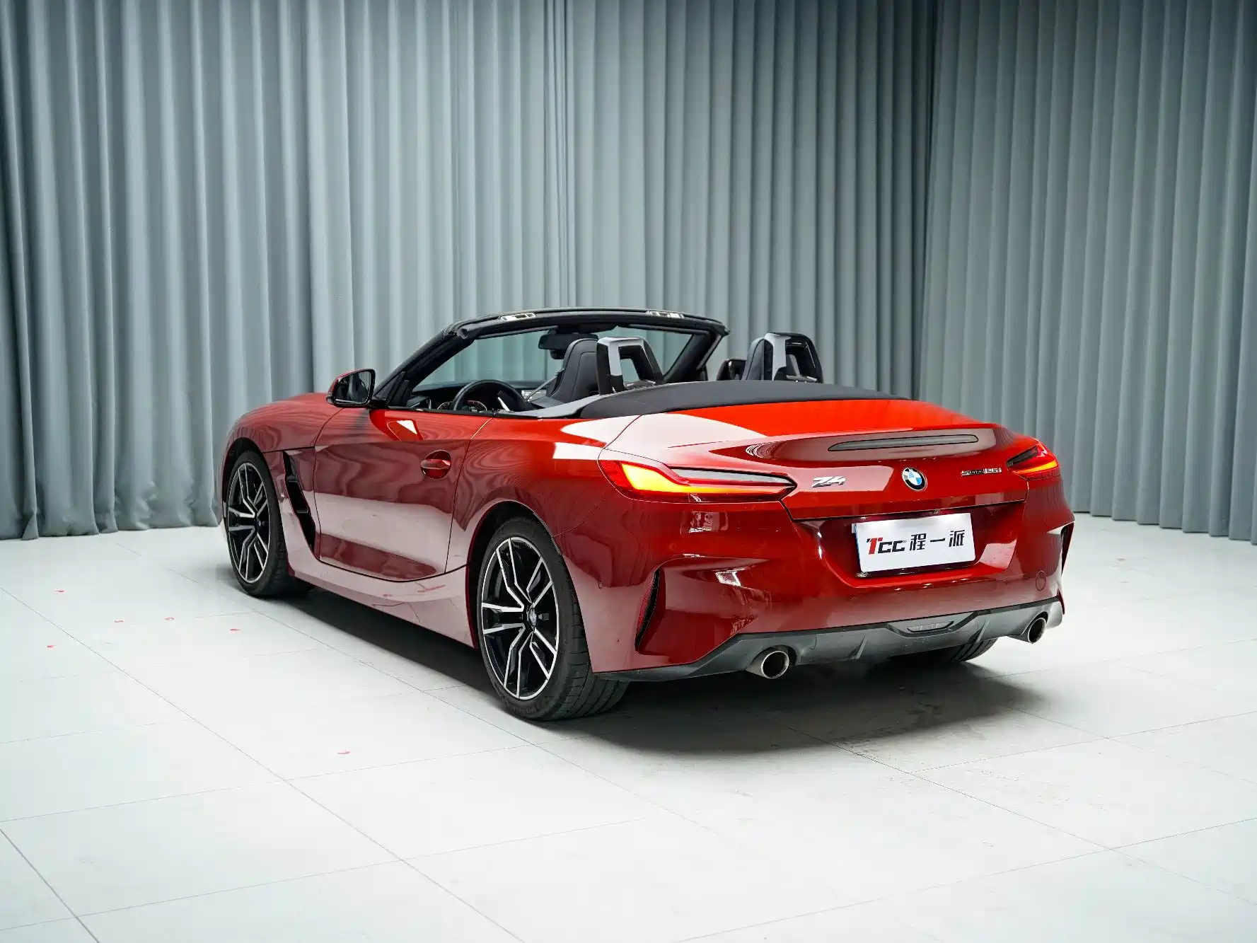 Фото 8 - BMW Z4