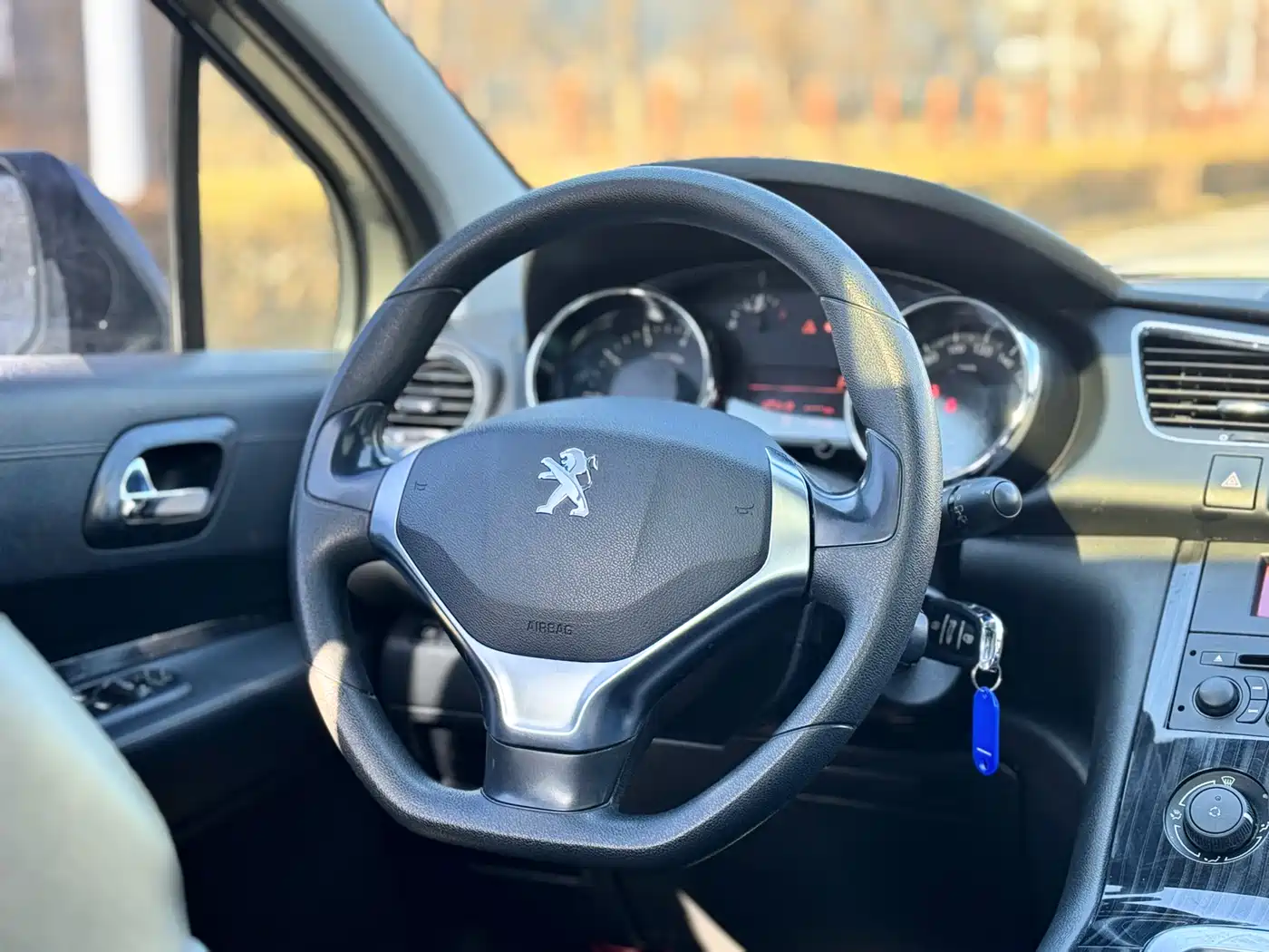 Peugeot 3008 2016 2015 2.0L Automatic Classic Edition