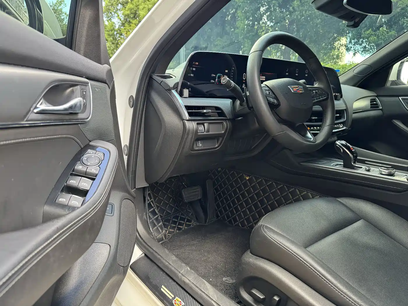 Cadillac CT5 2024 28T Luxury Model Pro фото 6