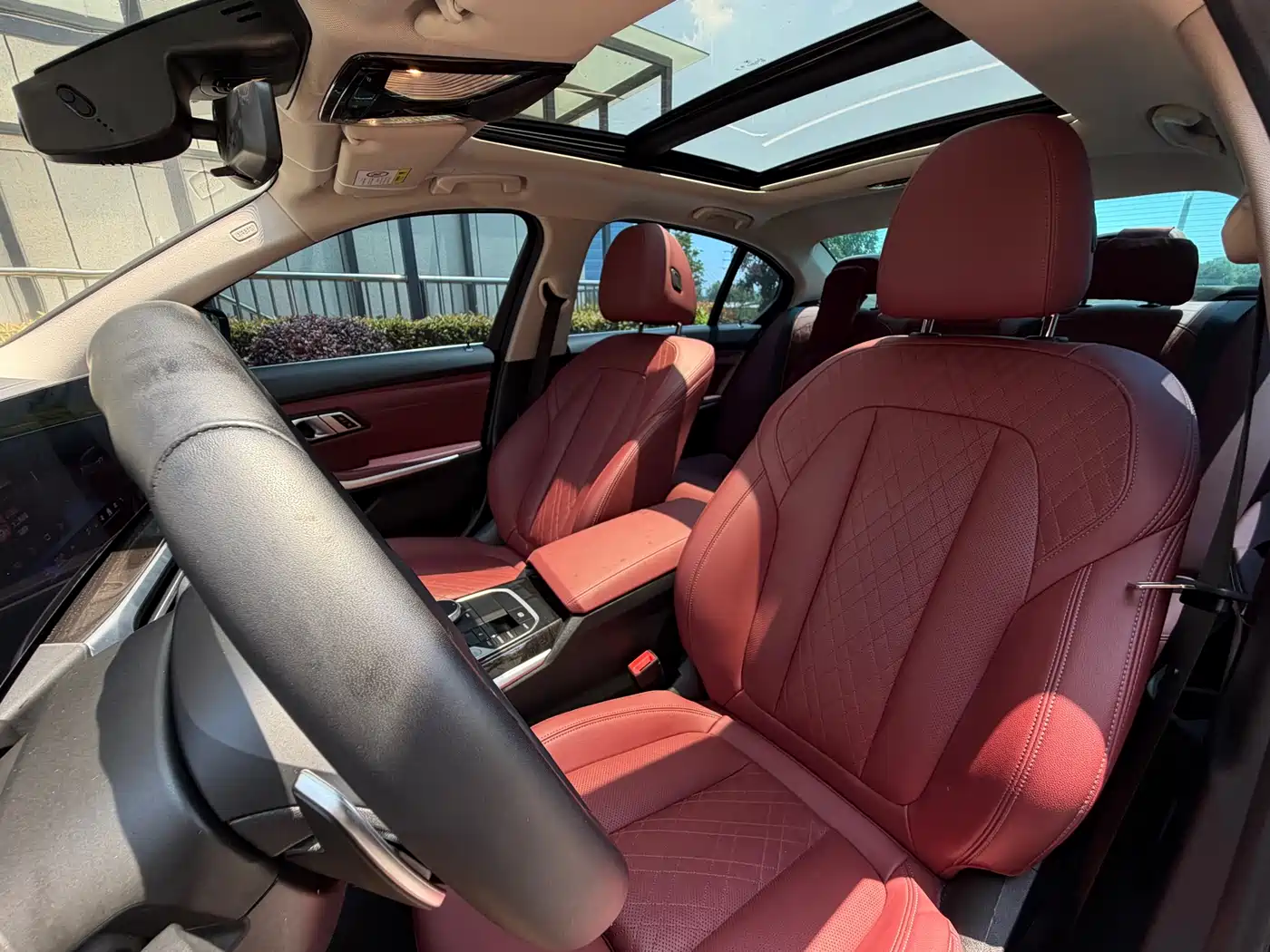 Photo 27 - BMW 3 Series