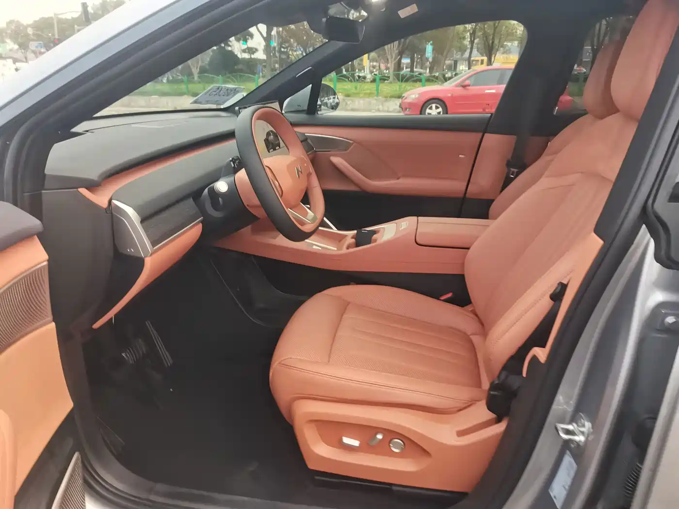 Ledao L60 2024 60kWh AWD Version фото 11