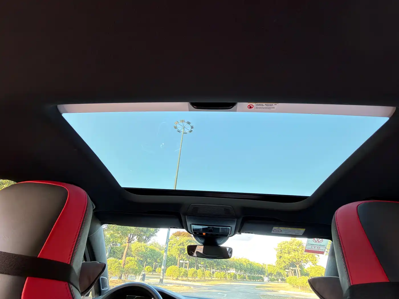 Volkswagen Golf GTI 2023 380TSI DSG GTI фото 22