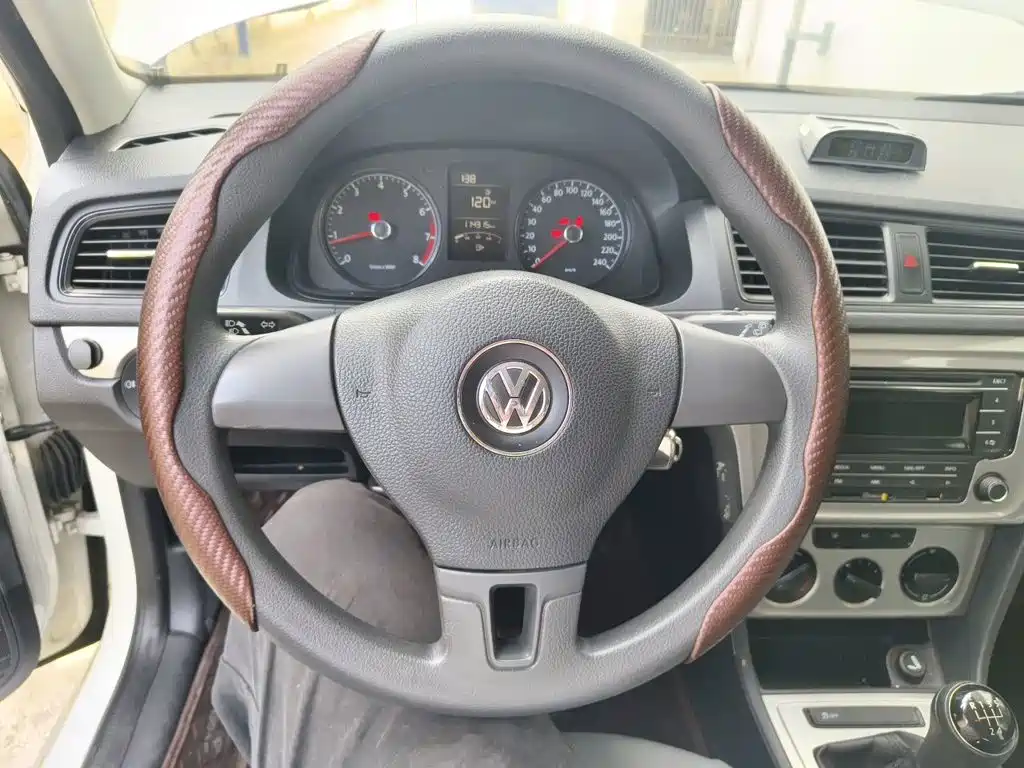 صورة 7 - Volkswagen Lavida Tour