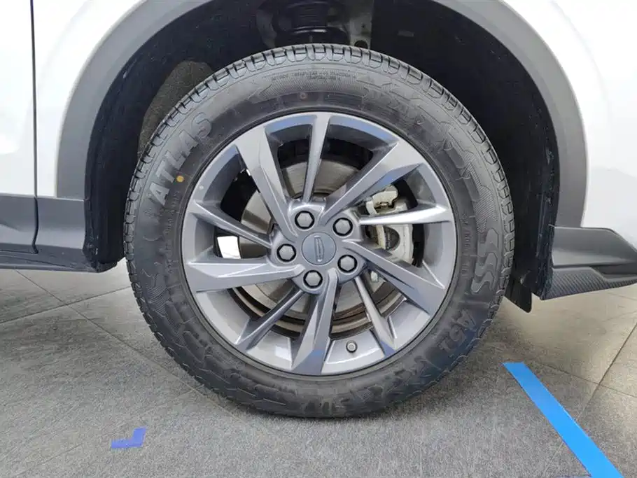 GEELY AUTOMOBILE BINYUE