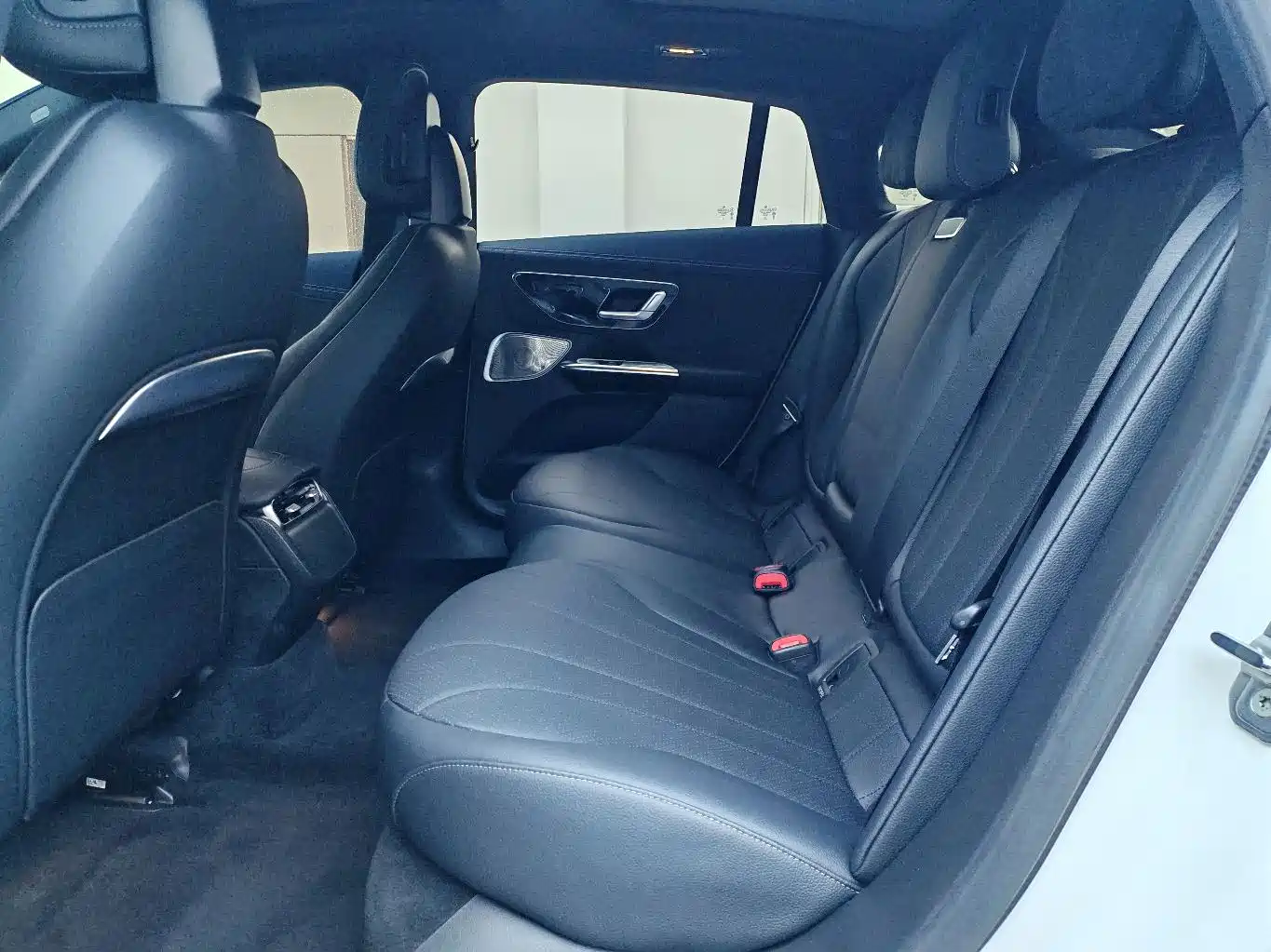 Mercedes-Benz EQE 2023 2022 350 Luxury Edition