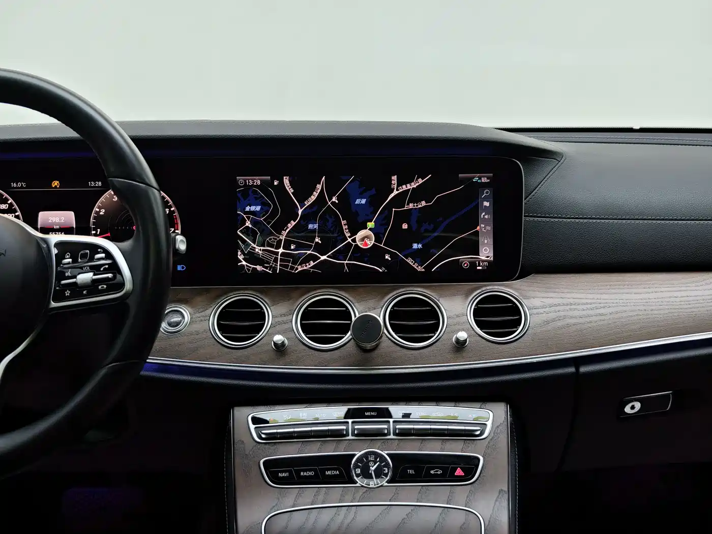 Mercedes-Benz E-Class 2019 Facelift E 300 L Fashion фото 28