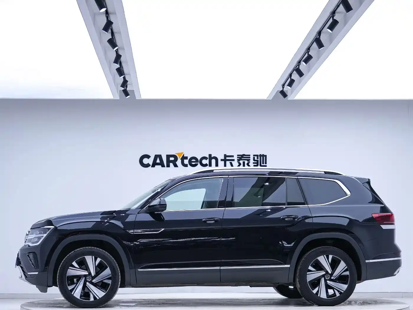 Volkswagen Teramont 2022 380TSI 4MOTION Premium Luxury фото 2