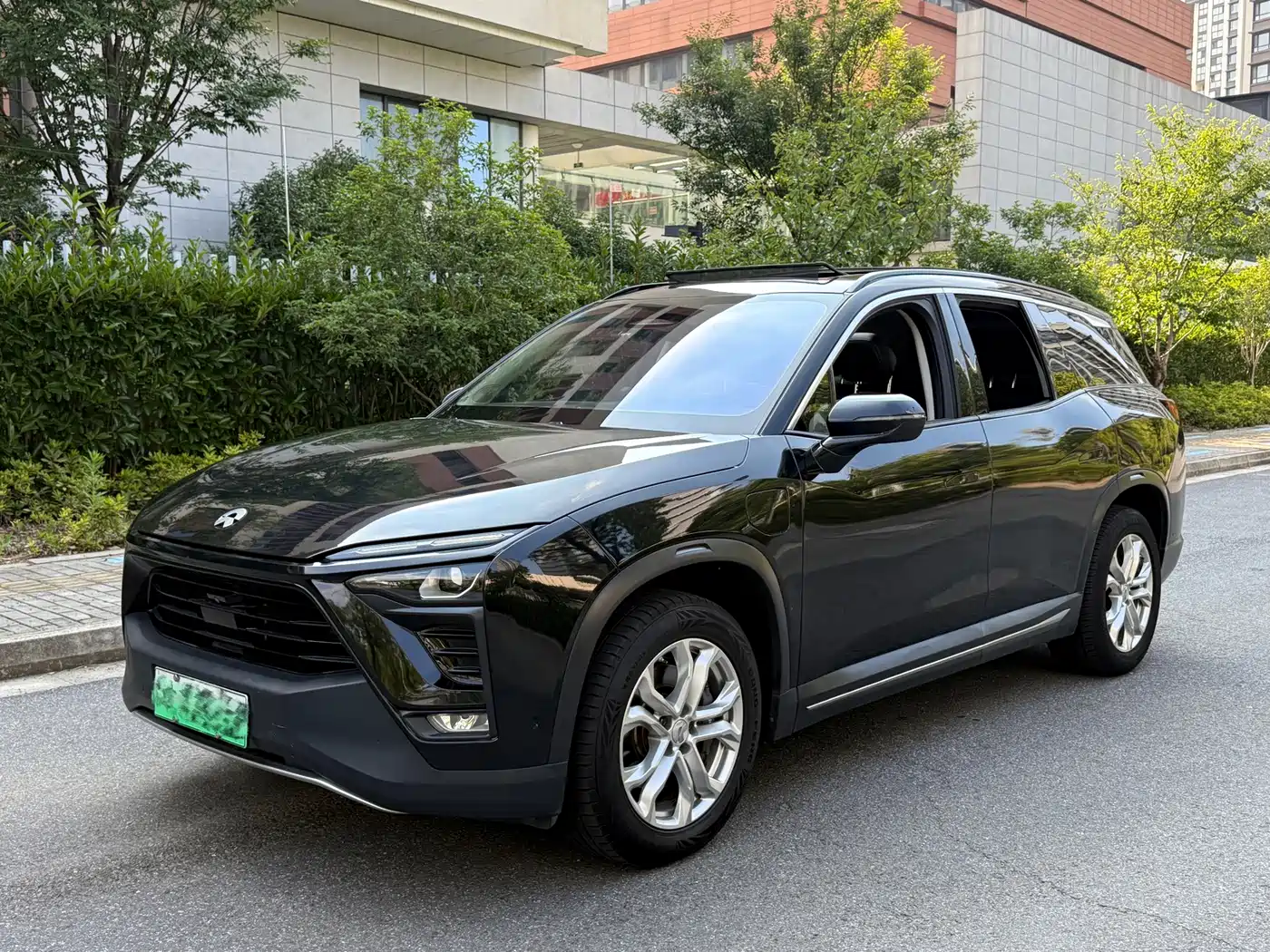 NIO ES8 2018 2018 355KM Base Model 7-Seater Version
