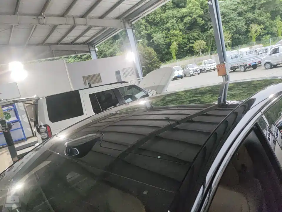 Photo 17 - Li Auto i6