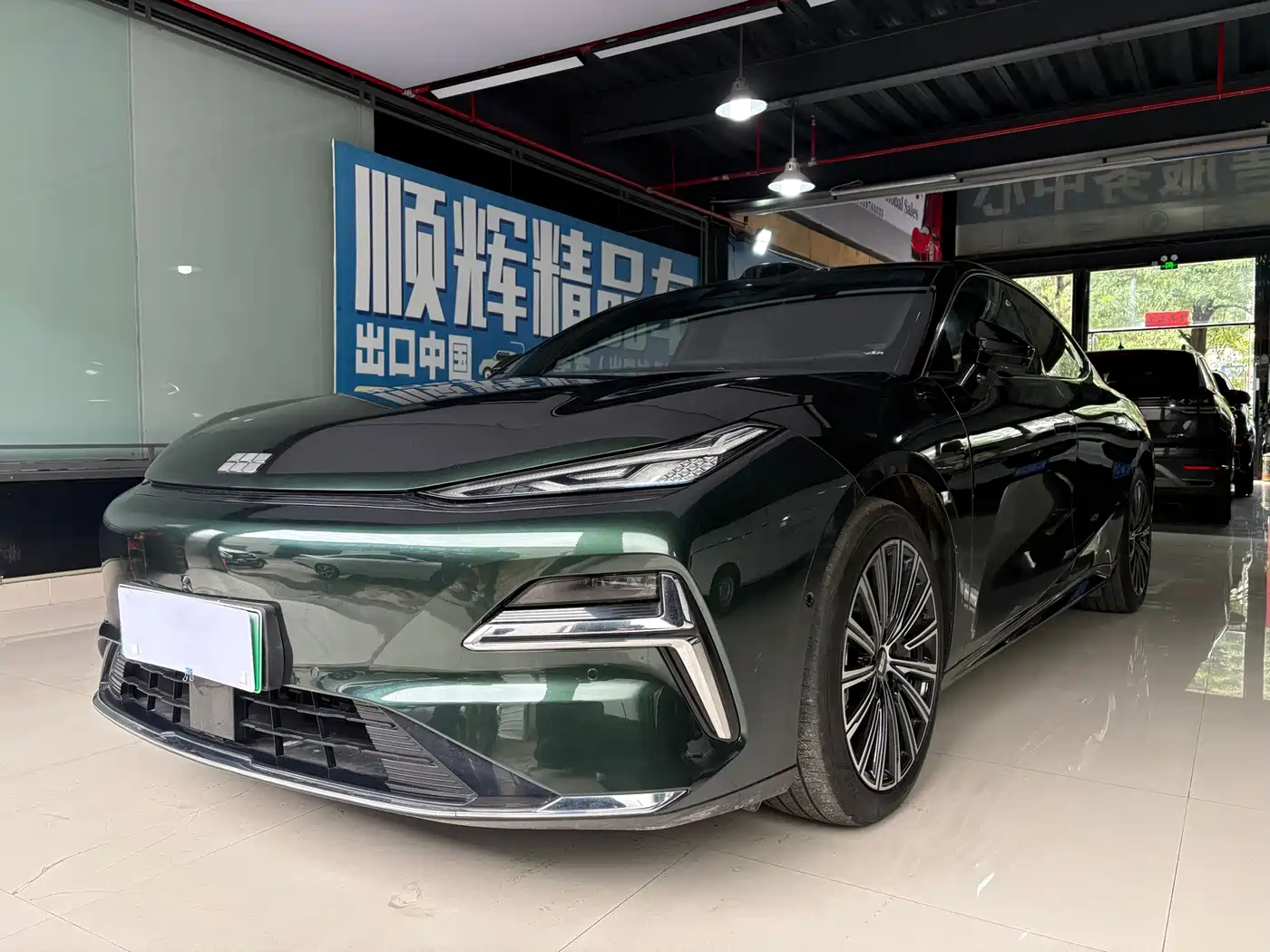 Geely Galaxy Galaxy Xingyao 8 2025 130km EM-P Starship Edition