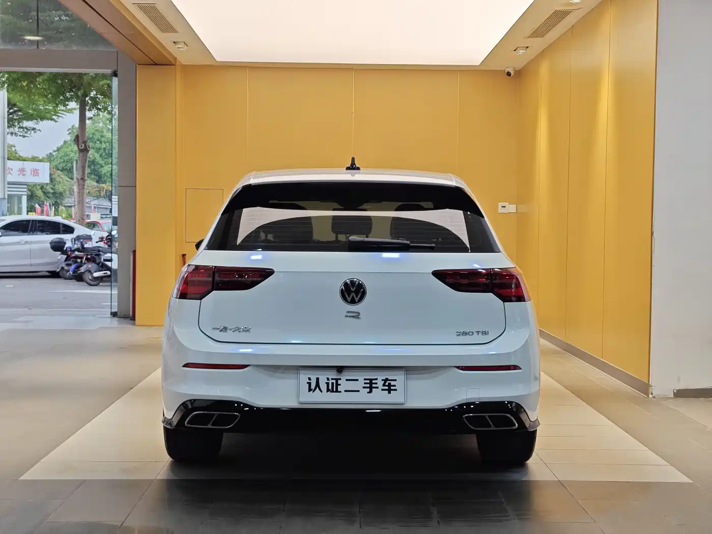 Volkswagen Golf 2021 280TSI DSG R-Line фото 28