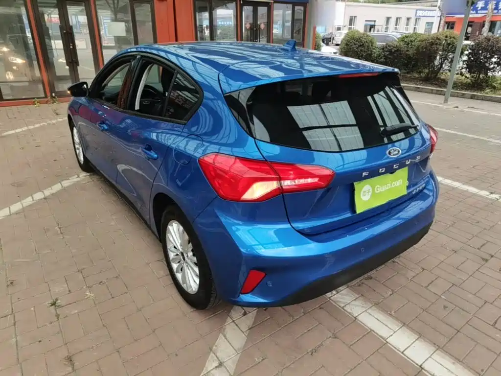 Photo 5 - Ford Focus