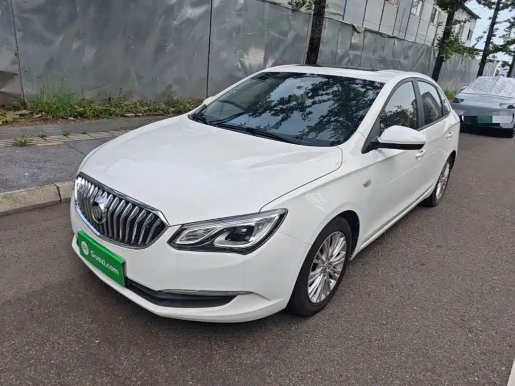 Фото 1 - Buick Excelle