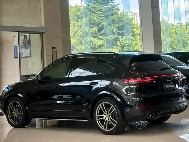 Porsche Cayenne 2019 Cayenne 3.0T — фото 4