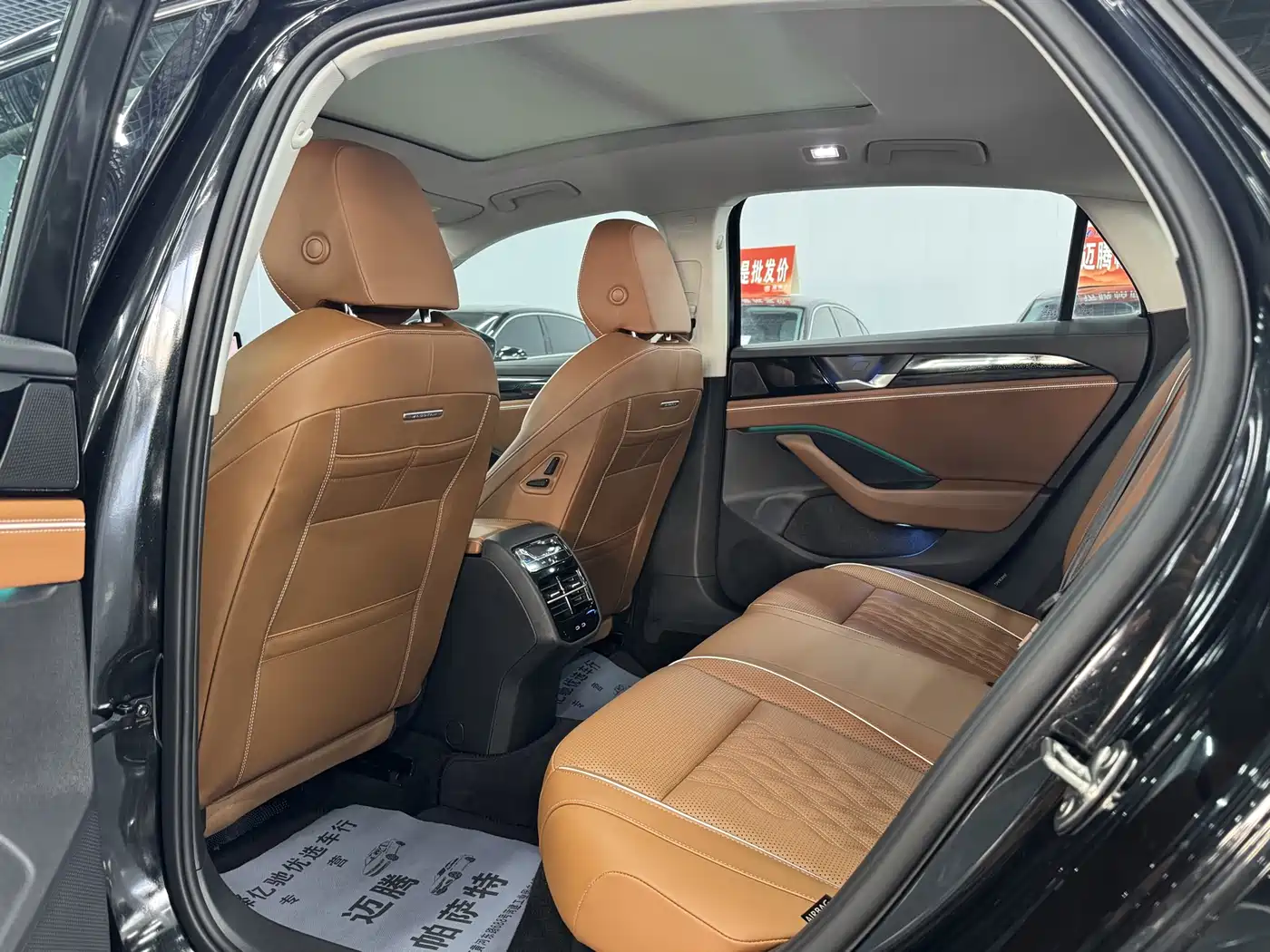 Volkswagen Magotan 2024 380TSI DSG Luxury Edition (Daimai Package) фото 8