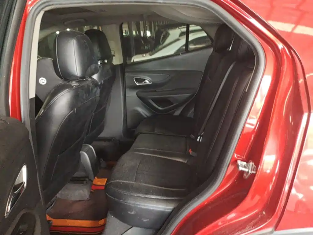 Фото 17 - Buick Encore