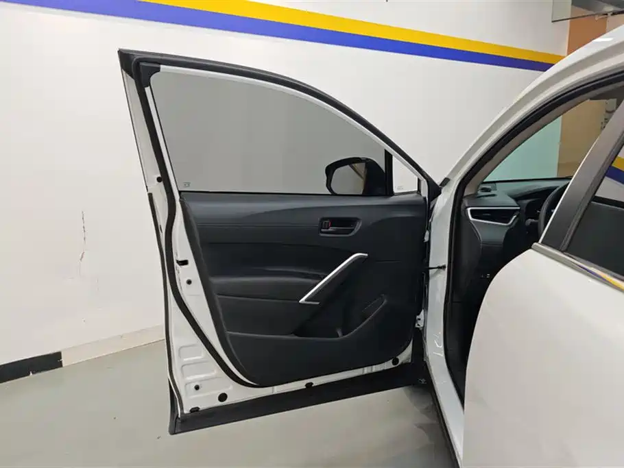 TOYOTA COROLLA SHARP AMPLIFIER