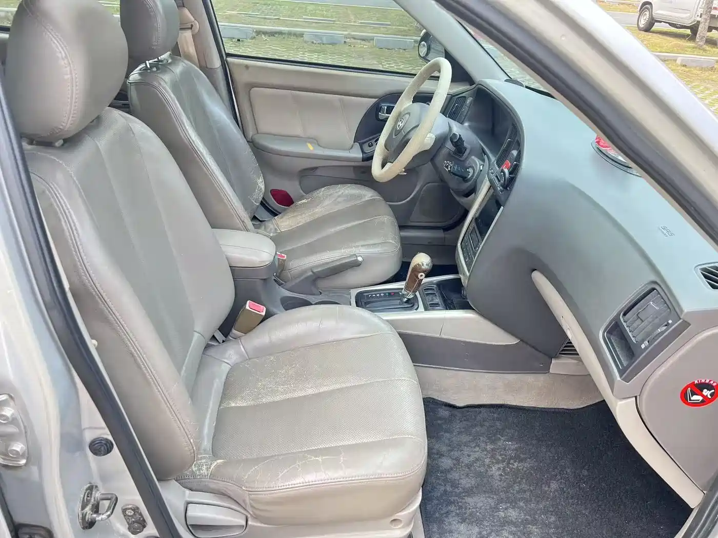 Hyundai Elantra 2005 Model 1.6L Automatic Luxury фото 13