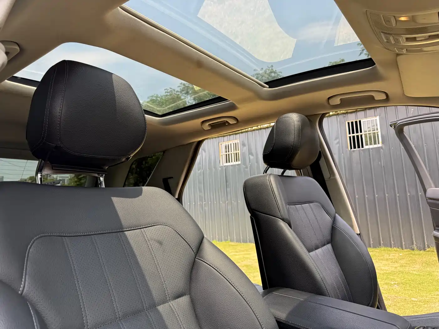 Mercedes-Benz GLE 2015 GLE 400 4MATIC фото 14