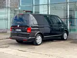 Фото 4 - Volkswagen Multivan