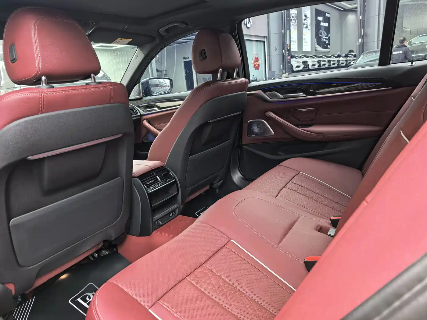BMW 5 Series 2022 525Li M Sport Package фото 11