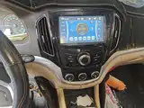 Фото 6 - Baojun 730