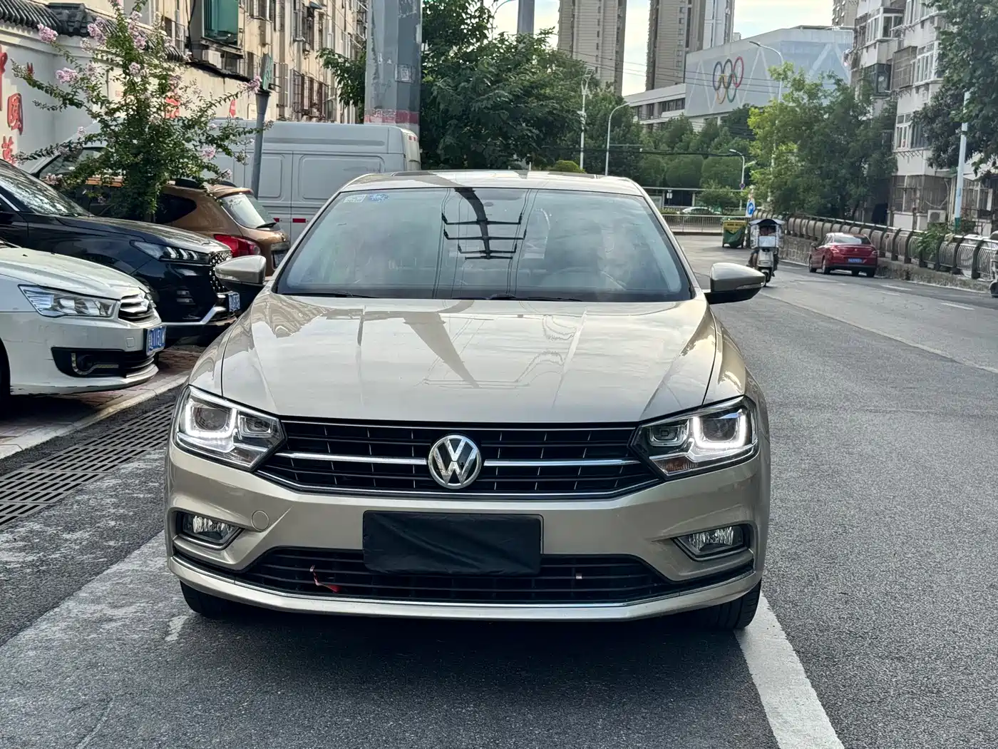 Photo 2 - Volkswagen Bora