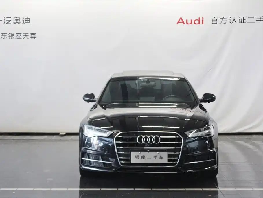 Фото 2 - Audi A6L
