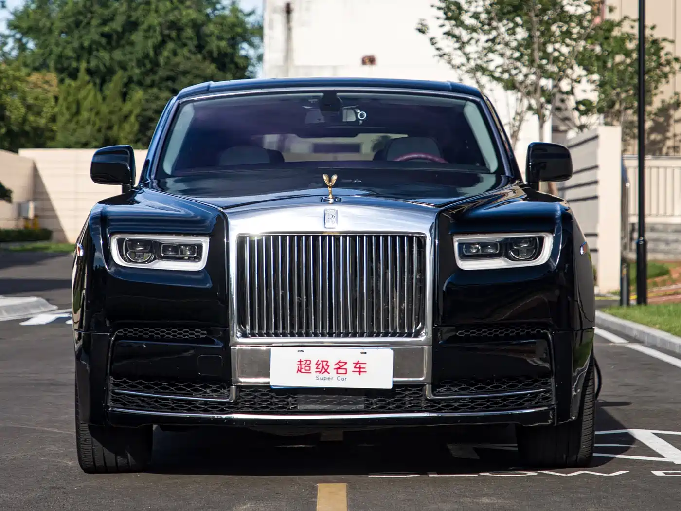 Rolls-Royce Phantom 2007 2004 Model 6.7L Standard Version