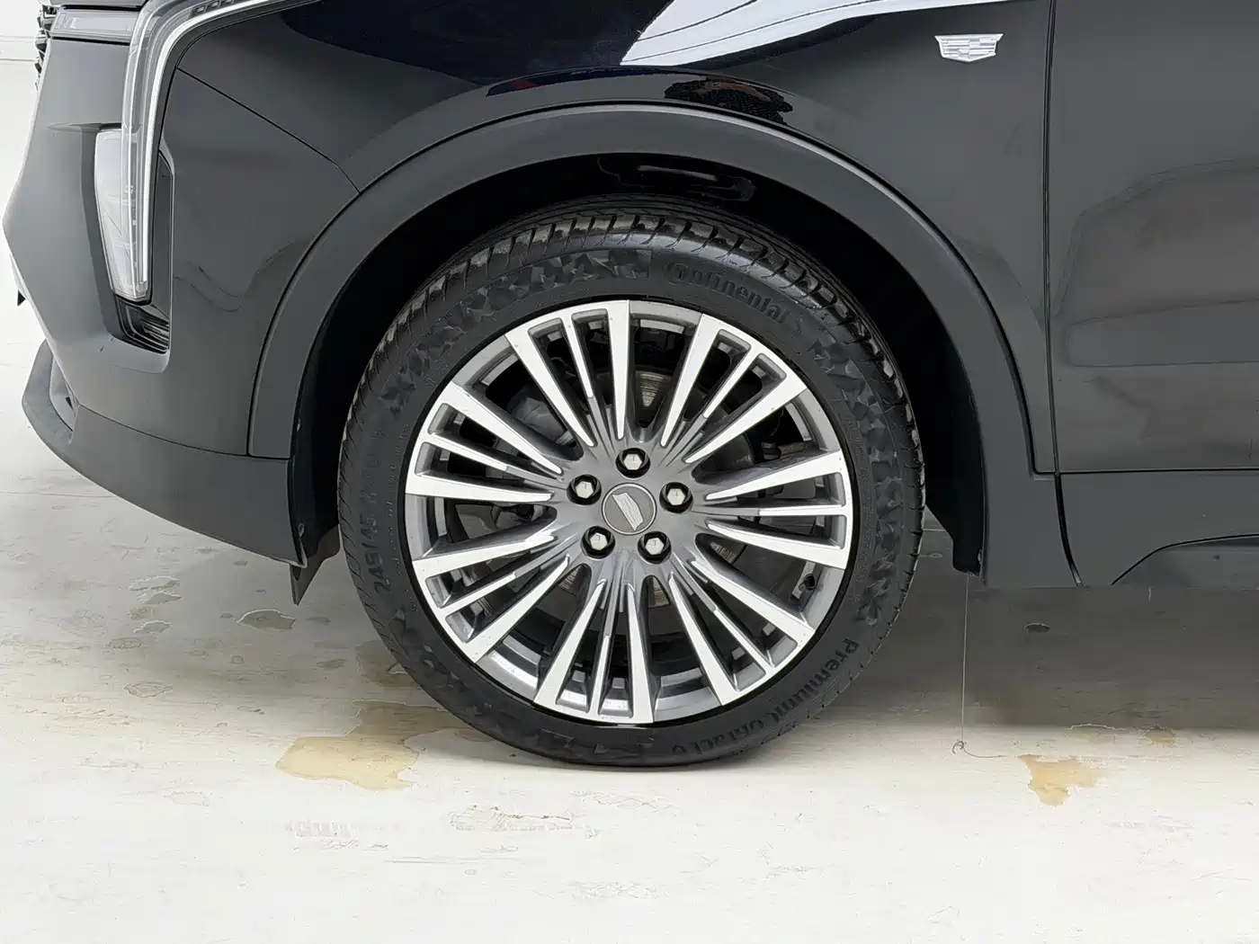 Cadillac XT4 2025 2024 Facelift 28T 2WD Premium