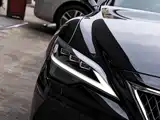 Photo 6 - Lexus LS