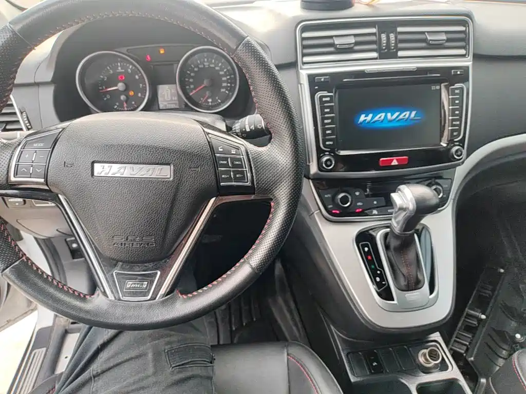 Фото 10 - Haval M6