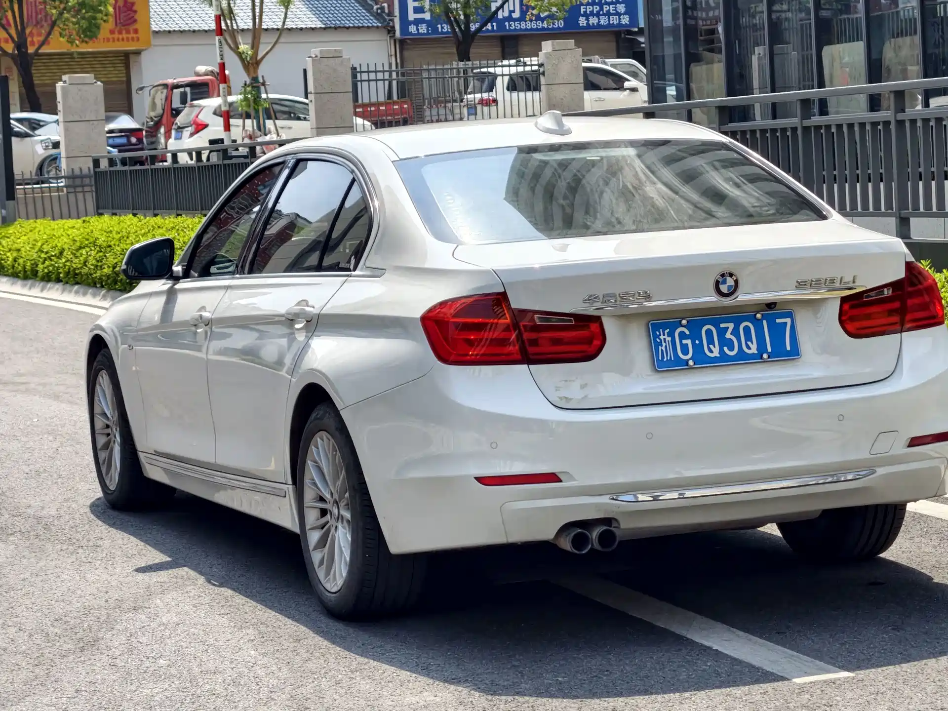 Фото 3 - BMW 3 Series