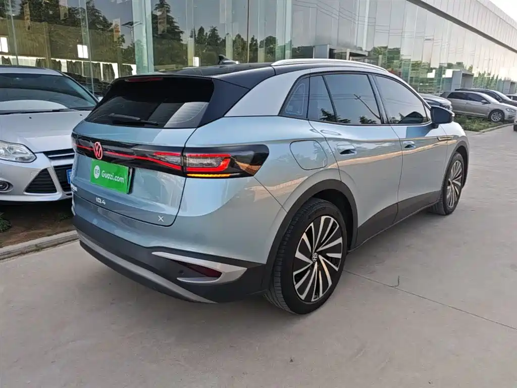 Volkswagen ID.4 X 2023 Pure Long Range Edition фото 7
