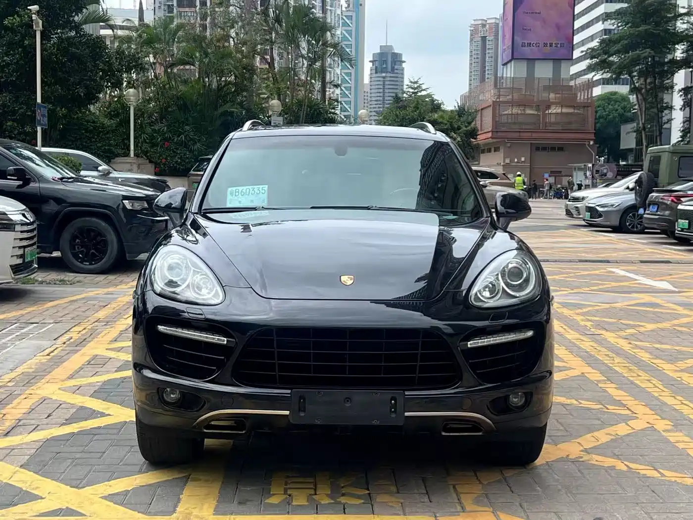Porsche Cayenne 2011 Cayenne Turbo 4.8T фото 2
