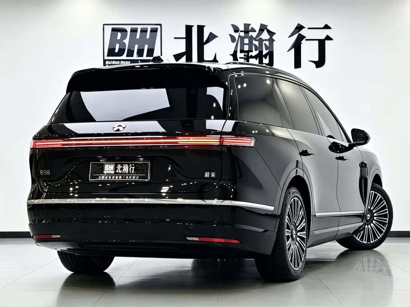 NIO ES8 2026 2025 Model 6-Seat Executive Luxury Edition